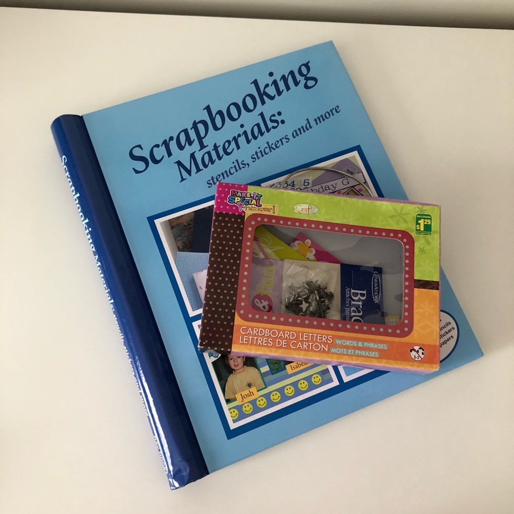 Scrapbooking set